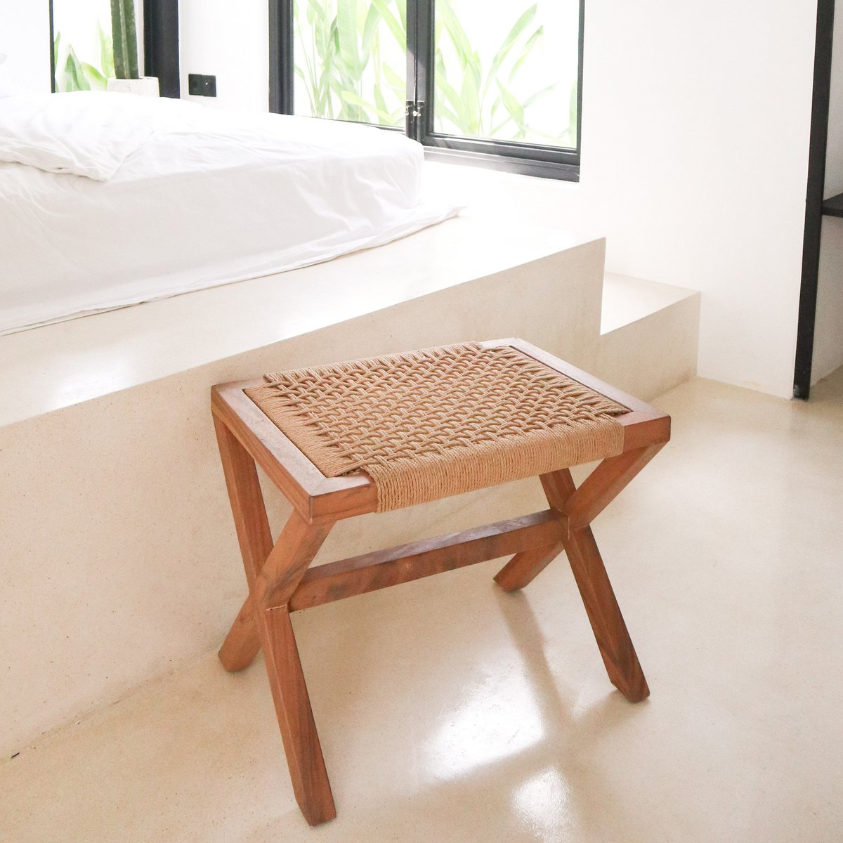 Houten kruk INDRA