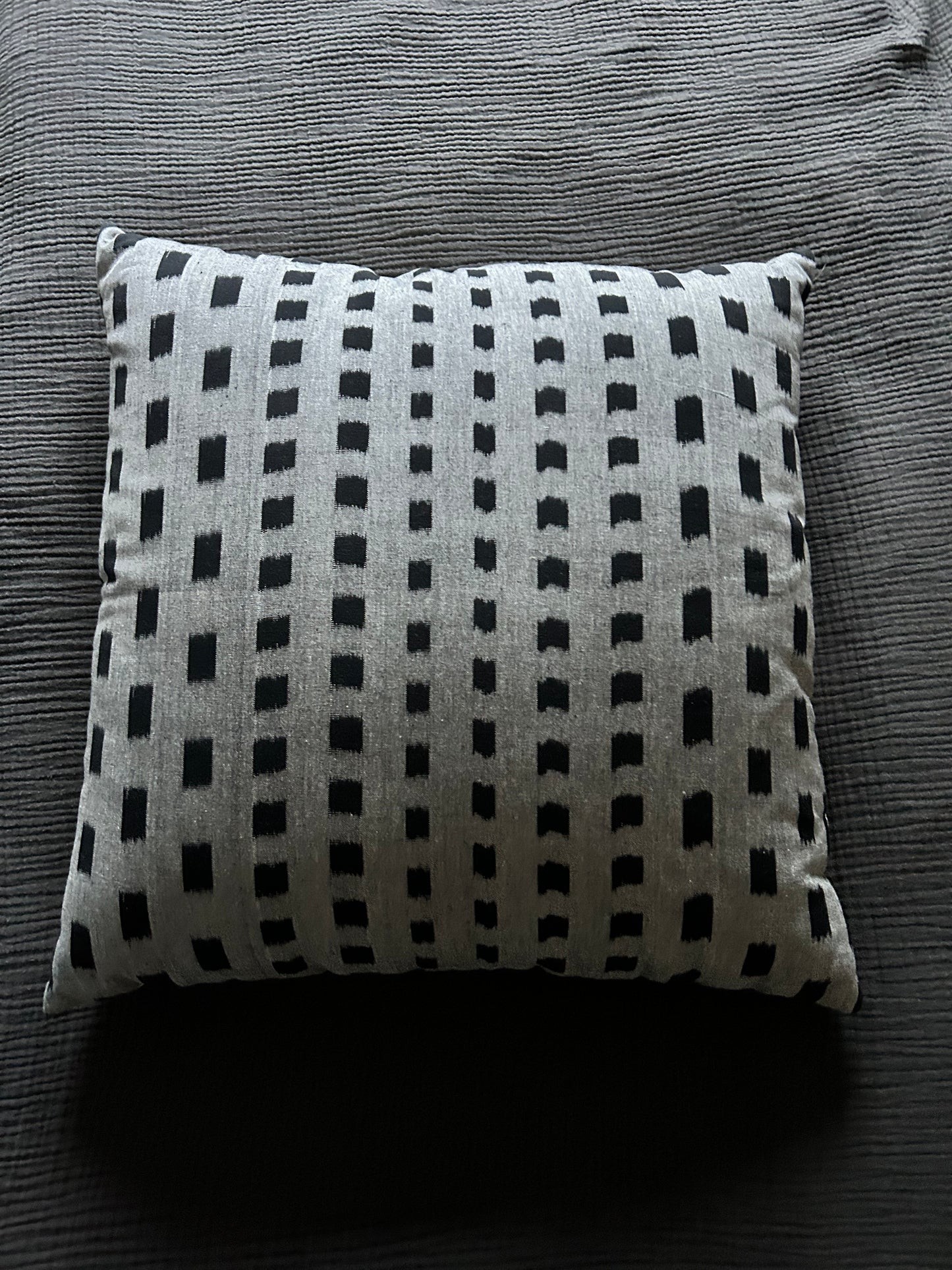 Kussen 60 x 60 stoer en sober