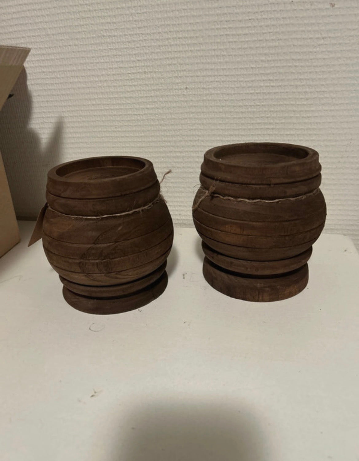 Set donker houten kaarsenhouders