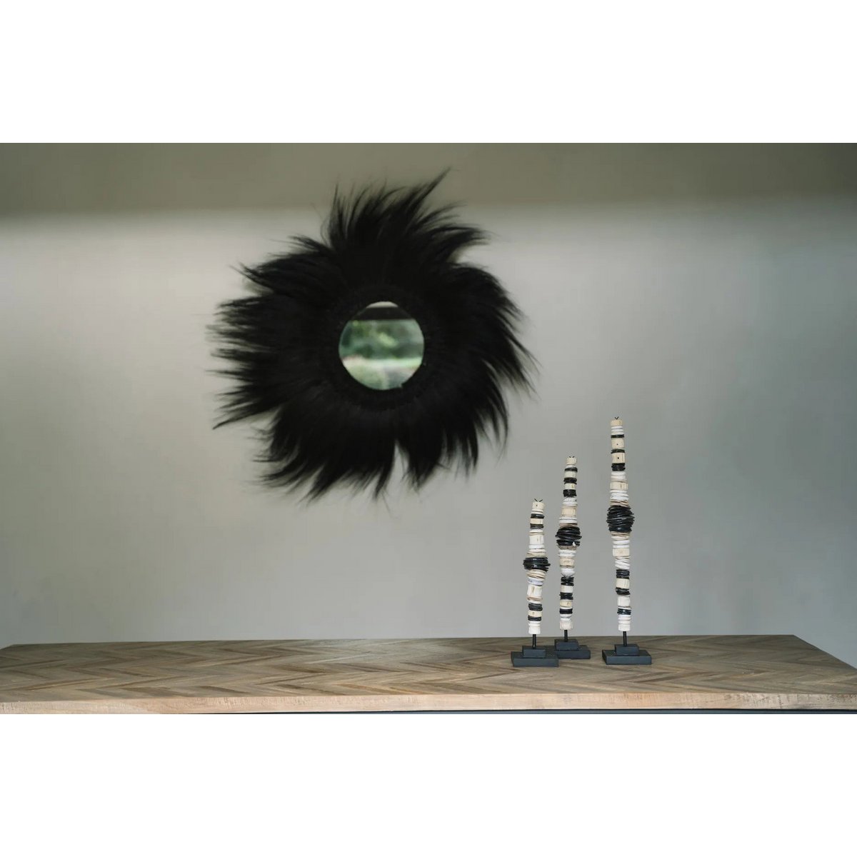 De Geldschelp op Standaard - Zwart Wit - L