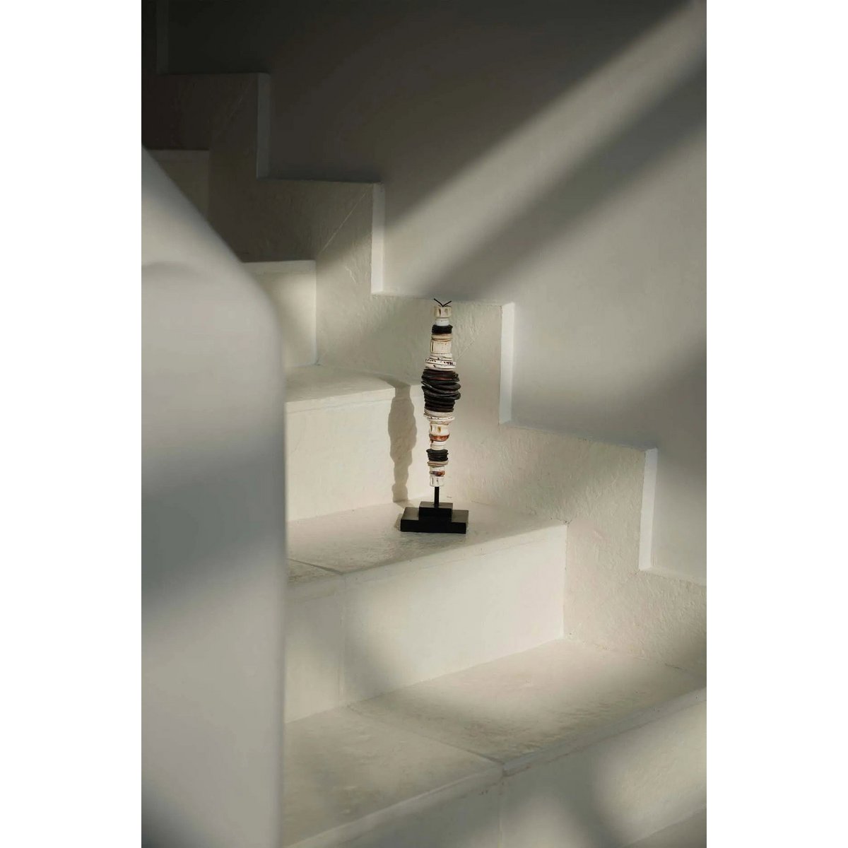 De Geldschelp op Standaard - Zwart Wit - S