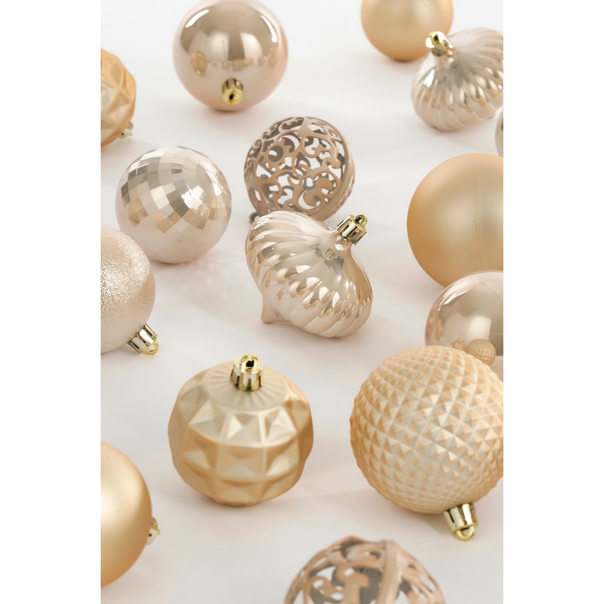 Kerstballen Set - 60 Stuks - Ø7 cm - Onbreekbaar - Crème