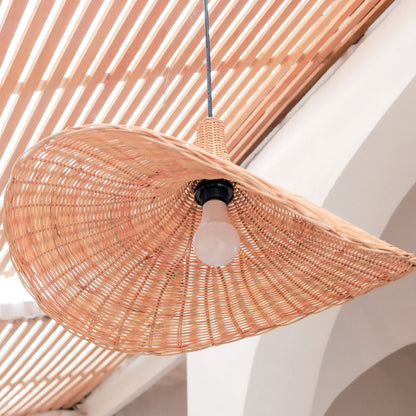 Rotanlamp SAYAN trechtervormige hanglamp (2 maten)