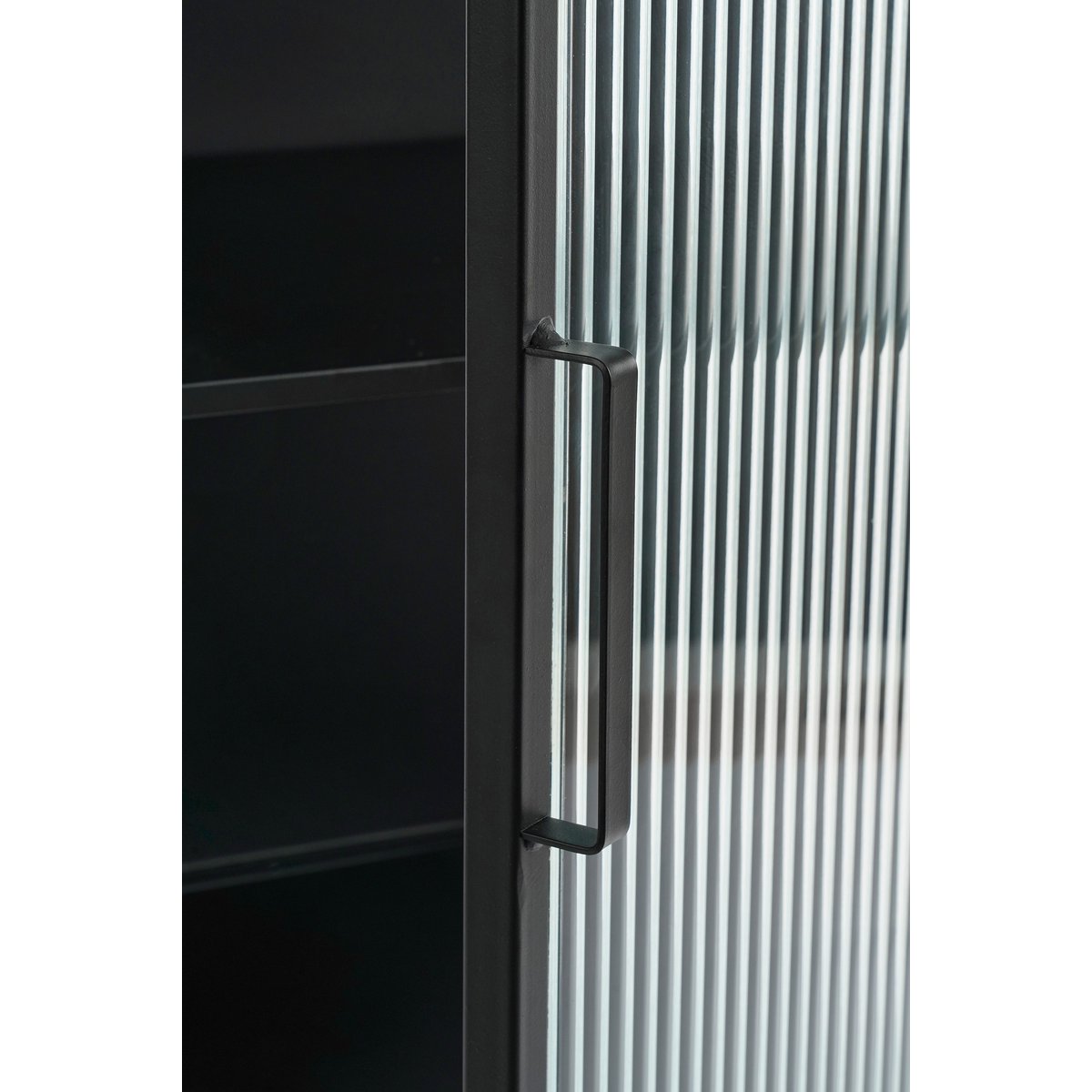 Clifton Opbergkast met Deuren - L38 x B35 x H90 cm - Metaal - Zwart