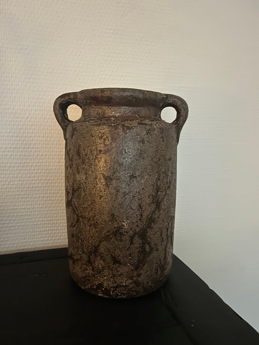 Rustieke bruine aardewerk vaas