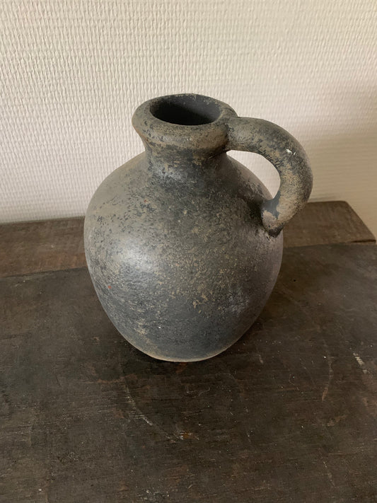 Grijze vaas aardewerk