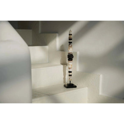 De Geldschelp op Standaard - Zwart Wit - L