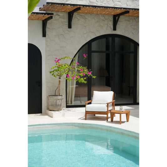 De Gilimanuk eenzitsbank - buiten