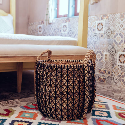 Mand PRAYA gemaakt van waterhyacint